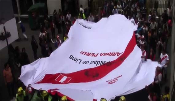 Peru Football fans celebration alongside the wall temple jersey