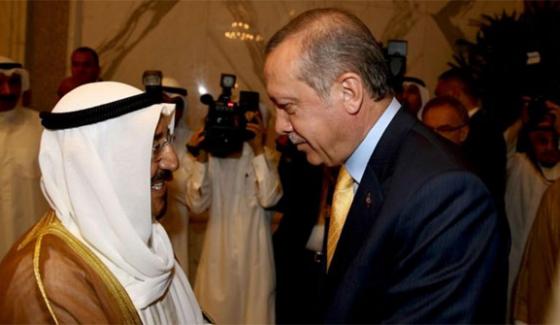 Turkish President actively to end the crisises of Qatar, arab countries