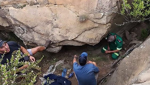 Despite being pressured under the rock from five days farmer survived