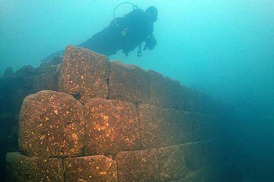 Discovered 3,000 years old underground fort in Turkey