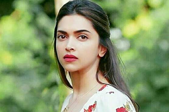 Police's heavy deployed out of the Deepika Padukone house