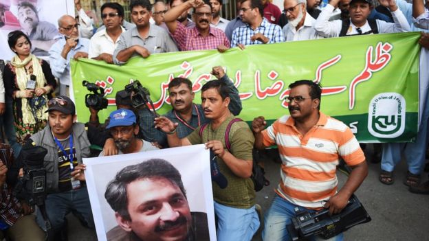 Immunity, to , attack, on, journalists, in, Pakistan