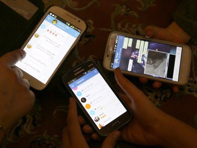 Mobile, Internet, Speed, Pakistan, Beaten, India, and, Bangladesh