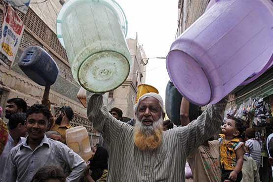 Solve matters our shoulder is ready to give you: court conversation to Murad shah