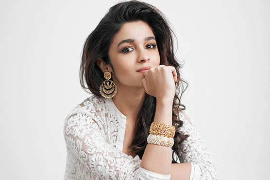 Alia Bhatt became title page adorned of elle magzine