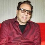 Bollywood stars are also ready to be rubbing for money: Dharmendra