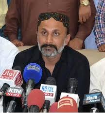 Khawaja, Asif, is, spreading, the, bluff, despite, knowing, the, situation, of, his, leadership, said, Ajiz dhamrah