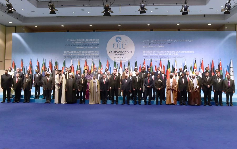 MIDDLE, EAST, THE, SINKING, AND, SAVING, STORY,