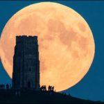 Super Moon's charming view was done around the world including England