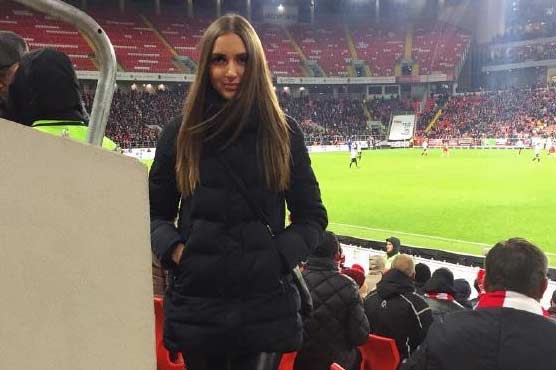 The world's most beautiful female referee