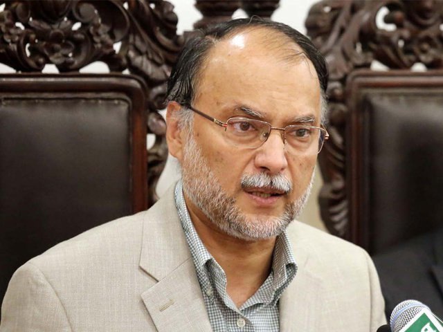 Self-esteem will have to pay attention for country instead of criticism, interior minister