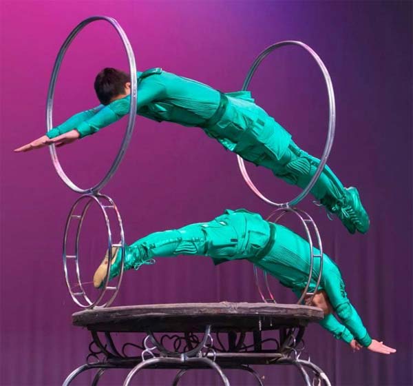 Amazing performances of Chinese spirits