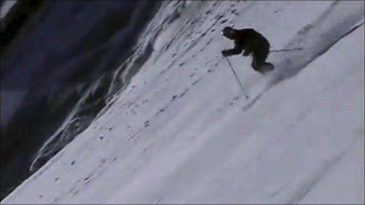 Players demonstration of skiers on snowy mountains