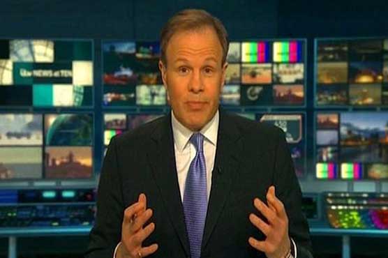 Keep calm of news anchor despite the fire alarm in the news studio,