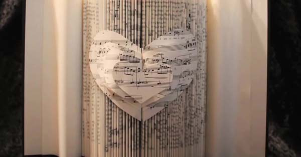 Art masterpiece to make with books