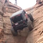 Amazing act of a expert driver in the US
