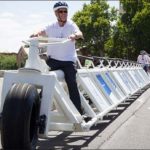 Australian young prepared the world's longest bicycle