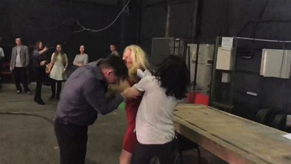 Wife attacks her husband on backstage of russian tv show