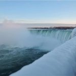 Dexterous cold in the North America, the water of niagara waterfall freez
