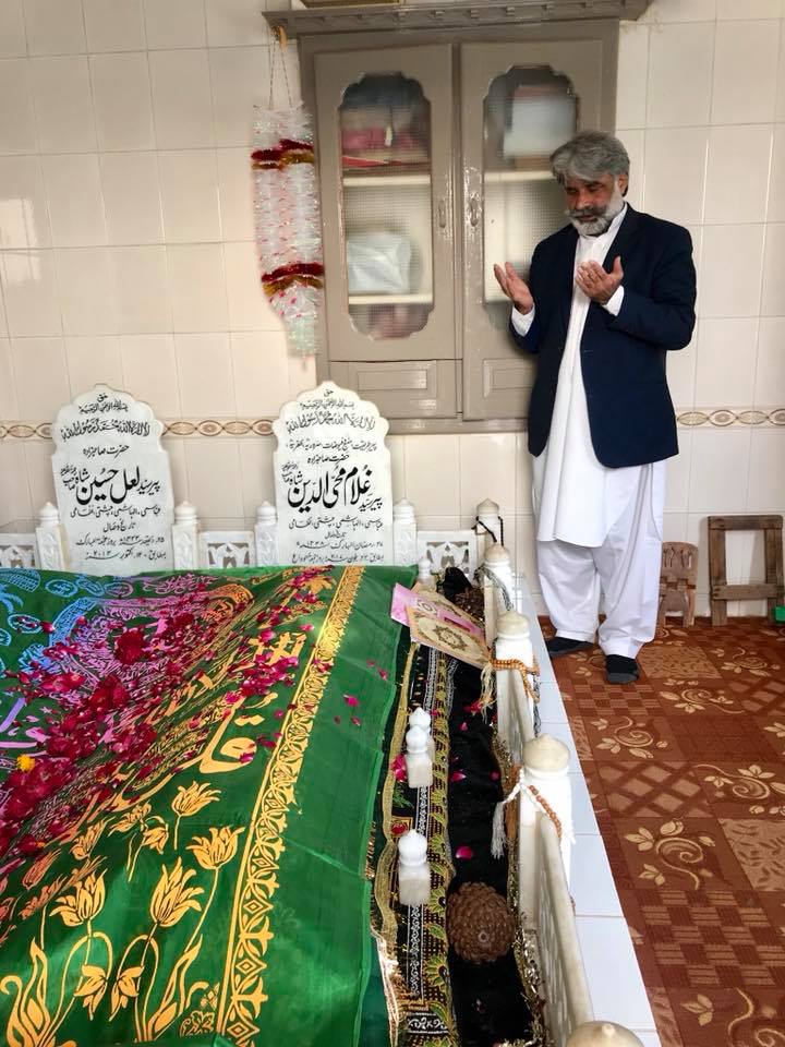 GLORIOUS, VISIT, OF, PAKISTAN, BY, QARI FAROOQ AHMED, ALHAMDOLILLAH, I, HAVE, SPENT, MY GRREAT, TIME, WITH, FAMILY, AND, FRIENDS, AND, RETURNING, BACK, TO, PARIS, FOR, COMING, BACK