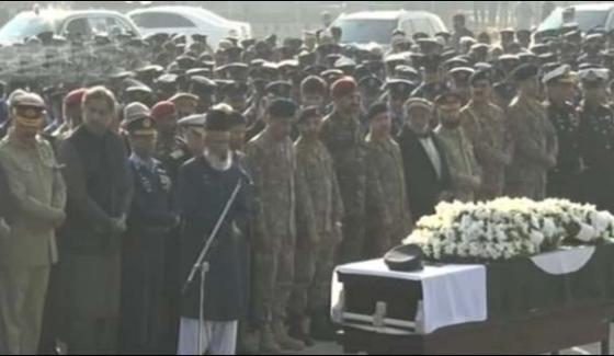 Asghar Khan's funeral prayer was offened