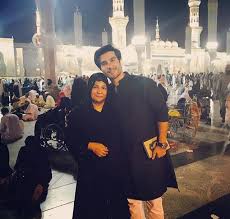 Television, and, film,artists, who, fortunate, to, go, for, Umrah, this, year