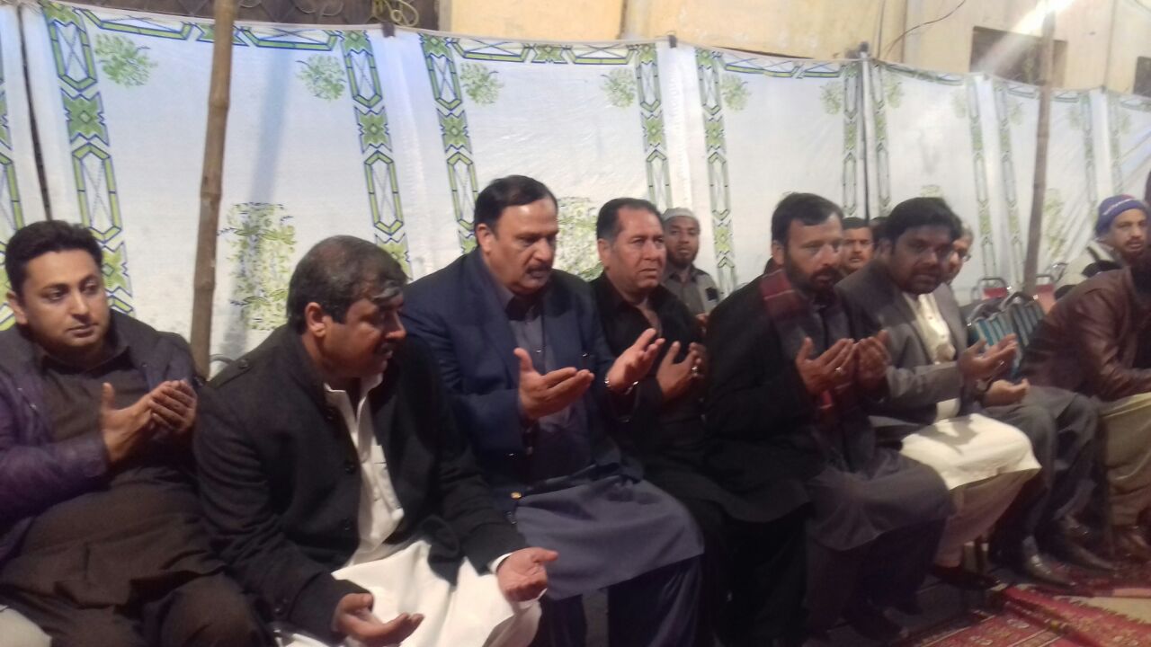 The,rituals,were,paid,of,sitting,person,of,Darbar,shah,chan,charagh,Rawalpindi,at,his,home,,participant,of,prestigious,political,and,social,personalities
