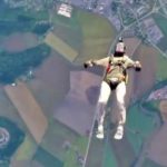 Sky diving of hazards players in Norway