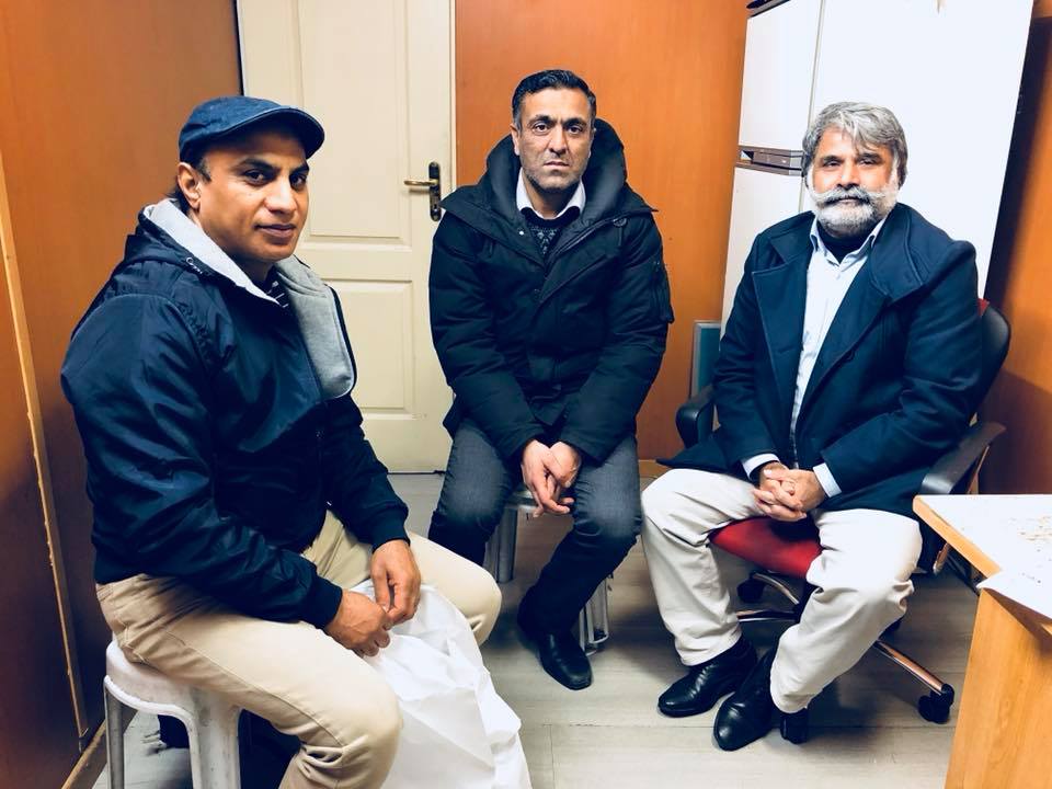 QARI FAROOQ AHMED, MANAGING, EDITOR, YESURDU, NEWS, MEET, CONVENER, PAKISTAN, JOURNALIST, FORUM, FRANCE, YOUNAS KHAN, AT, HIS, RESIDENCE, AND, CONGRATULATE, HIM, ON, BEING, CONVENER, 