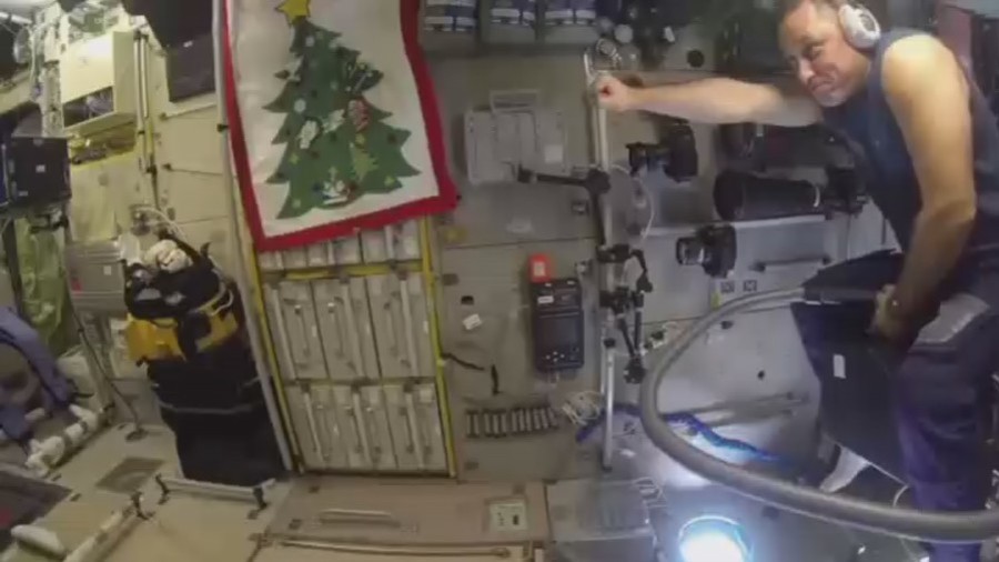 Fun of Russian astronaut at space station