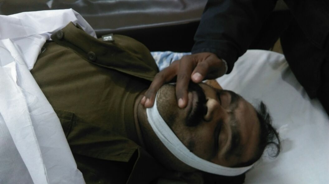 Killing two young men of Jhang police by Sessions Judge squad car bumping with the sugar cane trolley