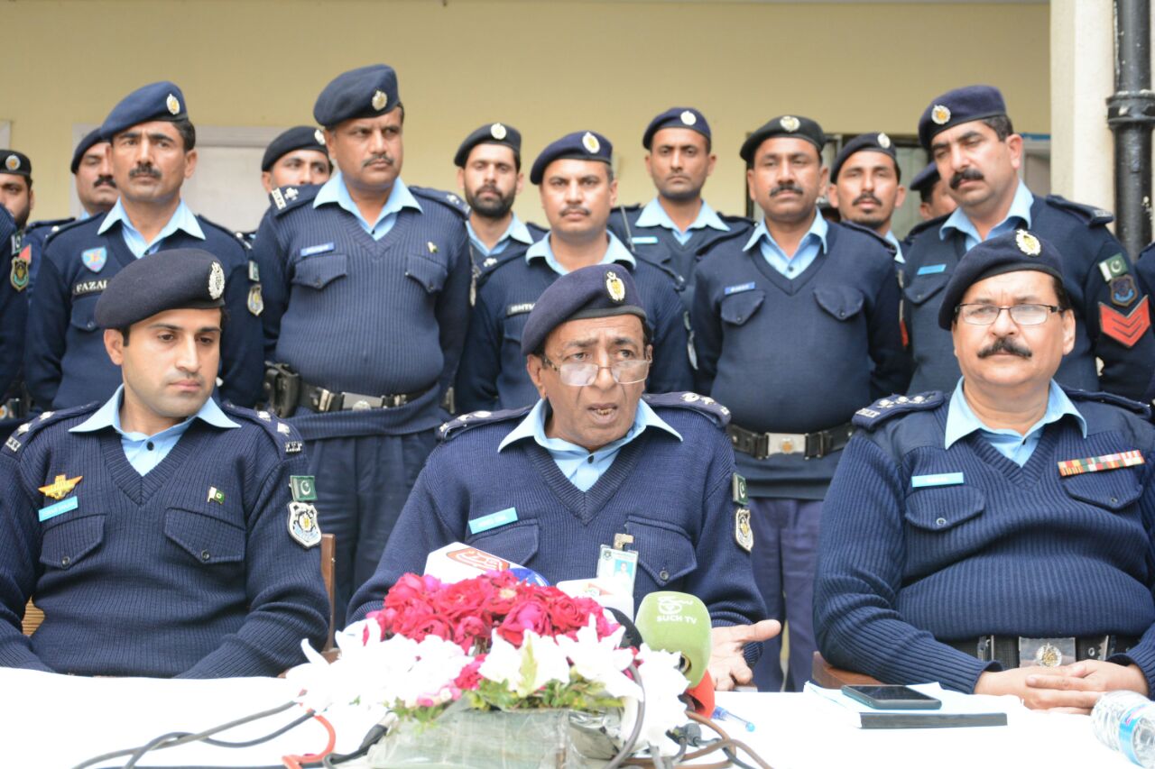 SP, CITY, AHMED, IQBAL, ADDRESSED, TO, A, PRESS, CONFERENCE, TODAY, AND, ADMIRED, THE, PROGRESS, OF, ISLAMABAD, POLICE, CRIME, REPORTERS, BOYCOTTED, THE, PRESS,, CONFERENCE, TILL, THE, MATTER, OF, FEMALE, JOURNALIST, HARASSMENT, SOLVED