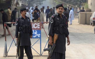 Scree servant killed from guard firing in boundaries of Batgram police station