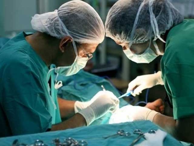 SAUDI, WOMEN, DONATED, HER, HALF, LIVER, TO, HER, HUSBAND