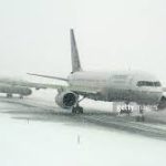 Russia, runway also covered with snow after snowfall