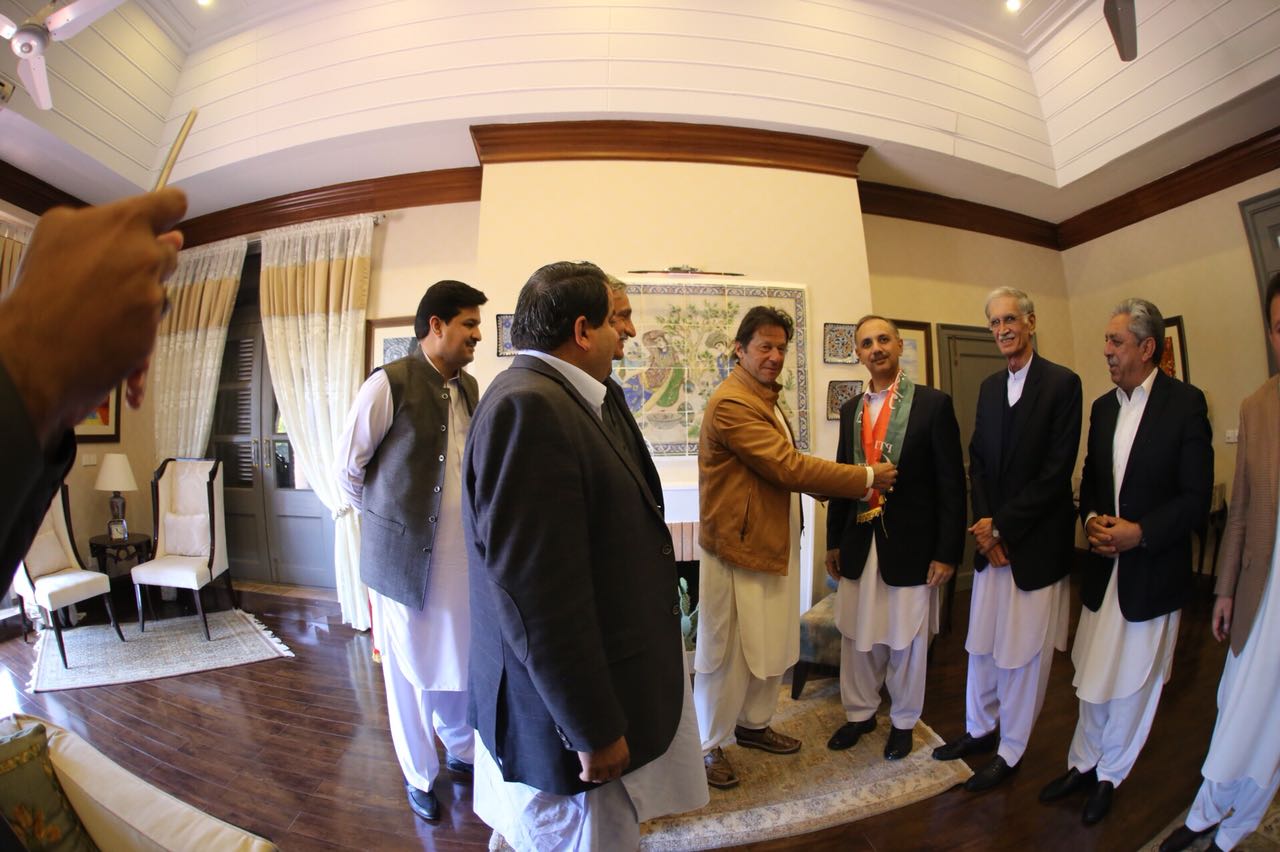 UMAR AYUB, KHAN, JOINED, PTI, TODAY, RENOWNED, GRAND, SON, OF , PRESIDENT, AYUB KHAN, MEET, IMRAN KHAN, TODAY 