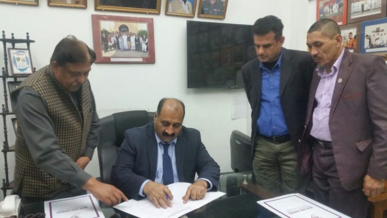 CHAIRMAN, MIX, MARTIAL, ARTS, BHARIA, TOWN, SHIHAN KHALID RAJA, VISITED, MODERN, MARTIAL, ARTS, CENTRE, PESHAWAR, ALONG, WITH, HIS, DELEGATION