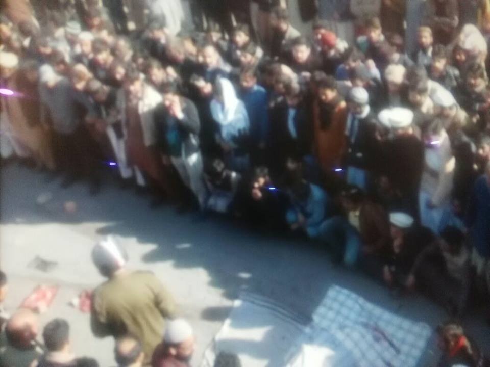 Over, head, bridge, prepared, by, heavy, industry, Texilla, not, able, to, fixed, in, IJP, road, Islamabad, but, heavy, duty, dumper, killed, Pak, Railway, employee, on, road, today