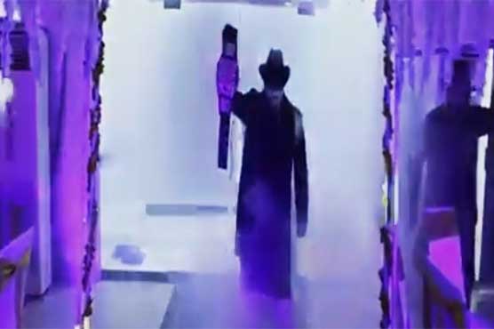 Pakistani groom arrives in his marriage in Undertaker style, video viral