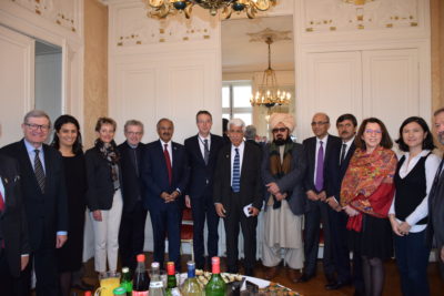 Senators visit to French N.A