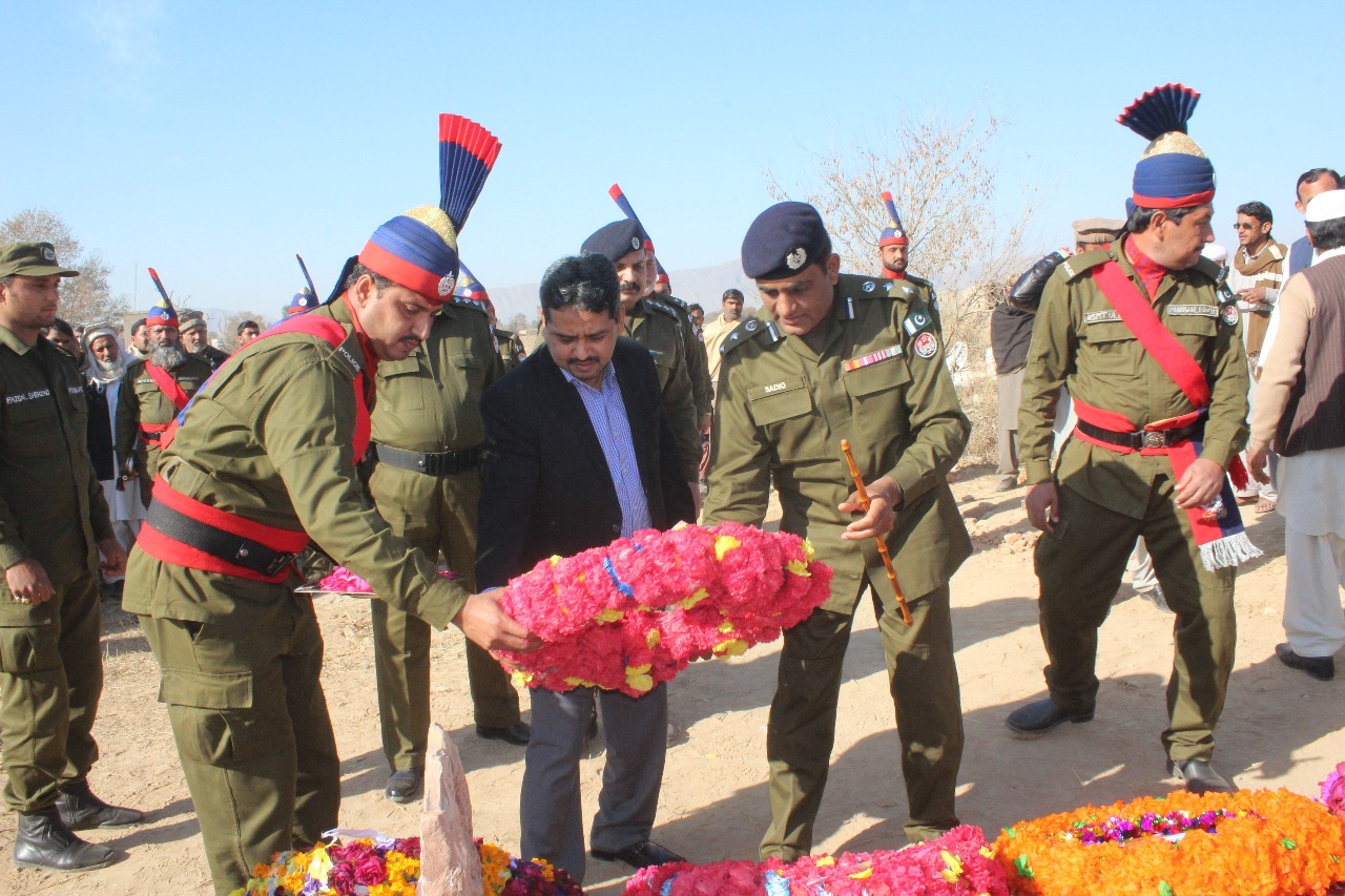 WhatsApp Image 2018-02-05 at 5.51.37 PM (1)