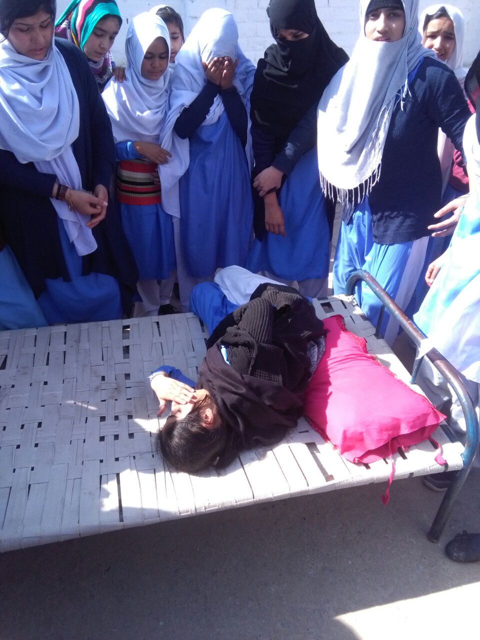 WhatsApp Image 2018-02-06 at 3.52.07 PM