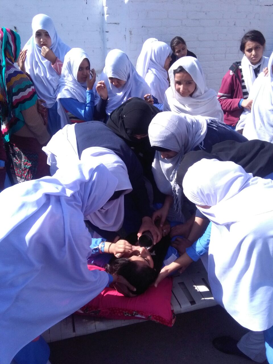 WhatsApp Image 2018-02-06 at 3.52.10 PM (1)