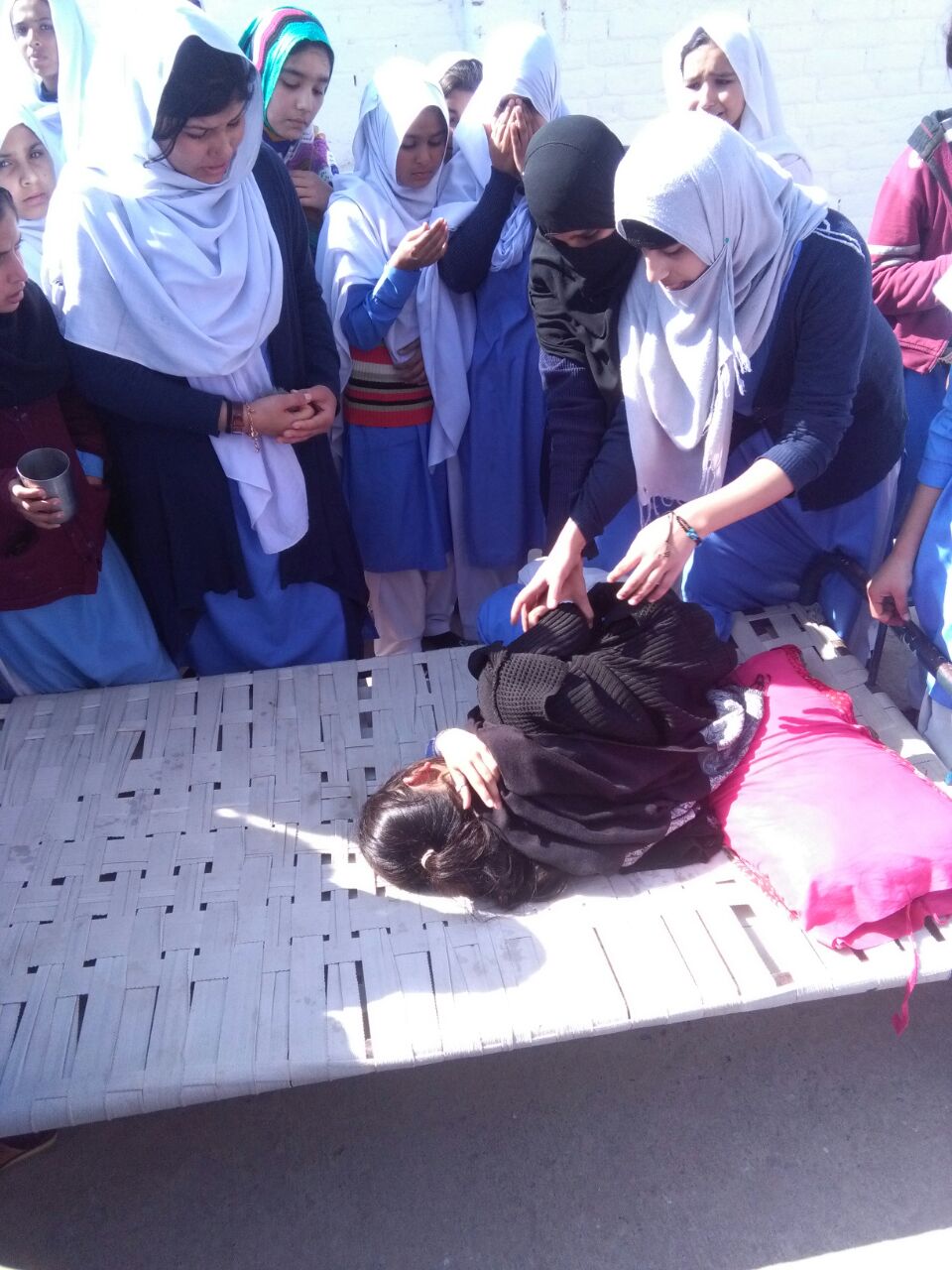 On the fourth day the protest continue in Model religious school Haji camp