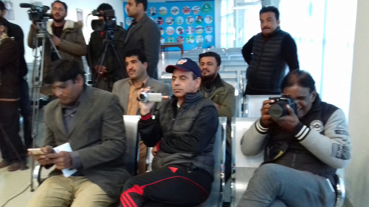 WhatsApp Image 2018-02-07 at 5.44.23 PM