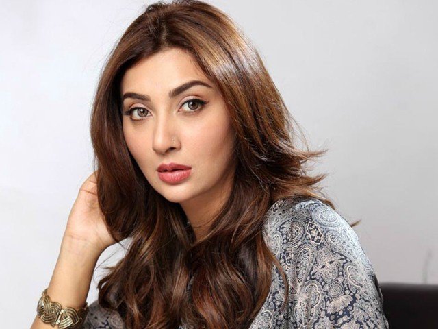 ACTRESS, AISHA KHAN, GOOD BYE, SHOWBIZ, ASKED, FANS, TO, PRAY, FOR, HER, PARENTS