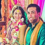 Stars can tell the right age of marriage