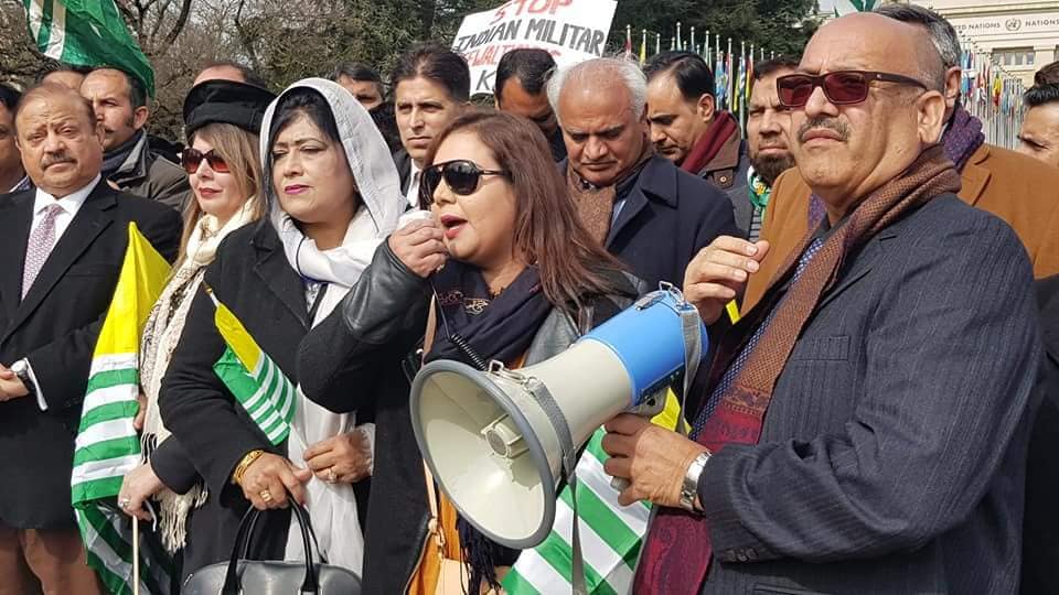 PAKISTANI, AND, KASHMIRI, COMMUNITY, PROTESTING, OUTSIDE, THE, JAVANESE, UN, OFFICER,  HEADED, BY, EX-PRIME MINISTER, AZAD KASHMIR, BARISSTER, SULTAN MEHMOOD CHAUDHRY