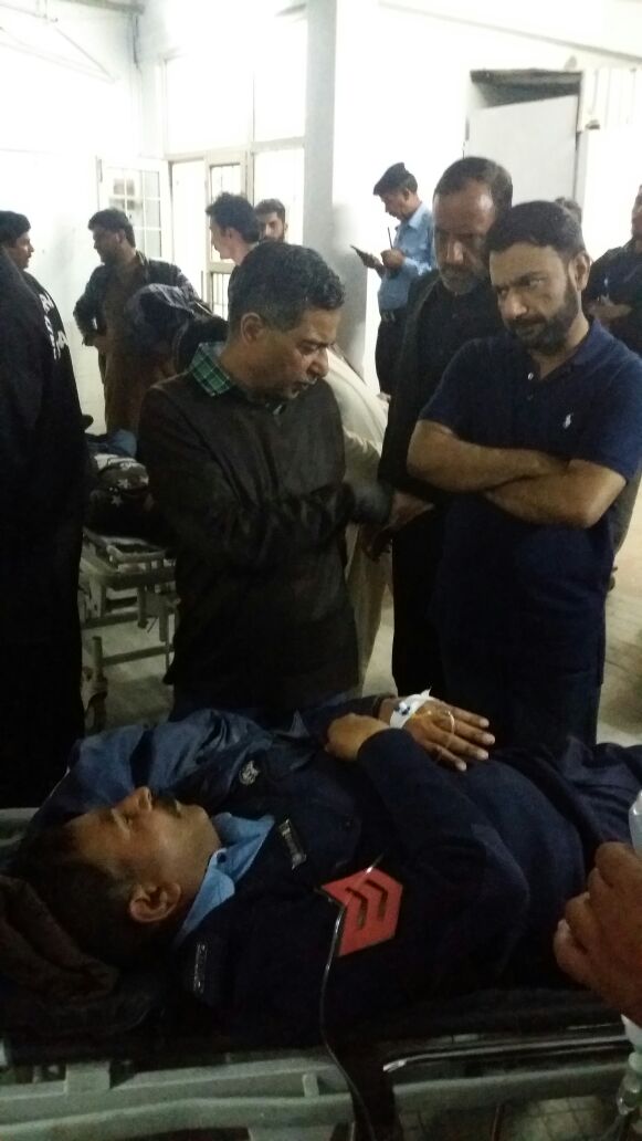 FIRING, INCIDENT, DURING, MARRIAGE, PARTY, POLICE, OFFICIAL, INJURED,