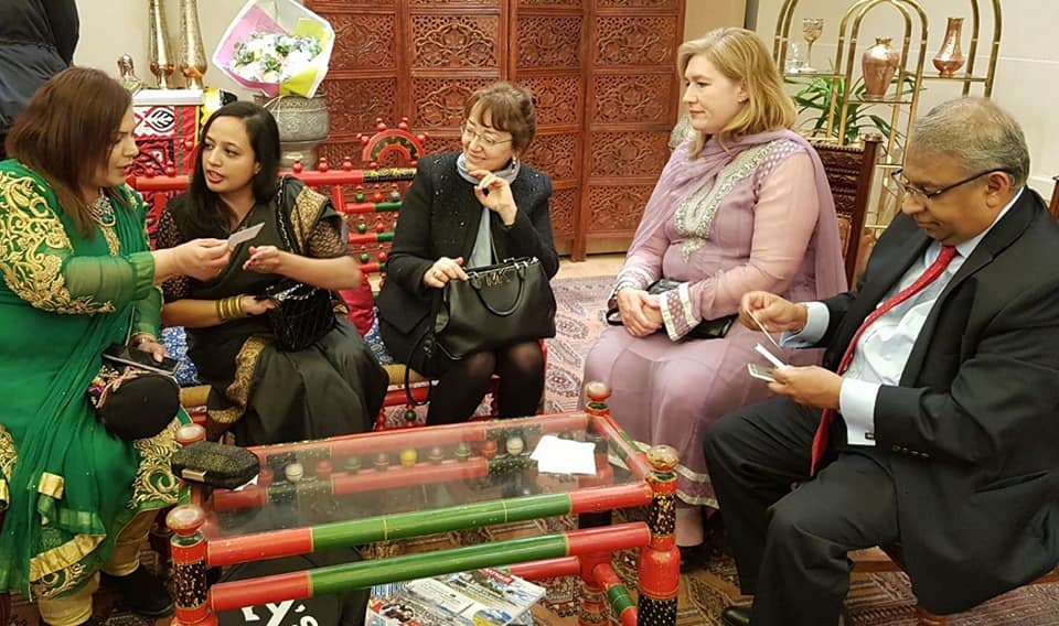 PAKISTAN DAY, AT, PARIS, PAKISTANI, AMBASSADOR, MOEEN U HAQ, ARRANGED, DINNER, IN, HOTEL